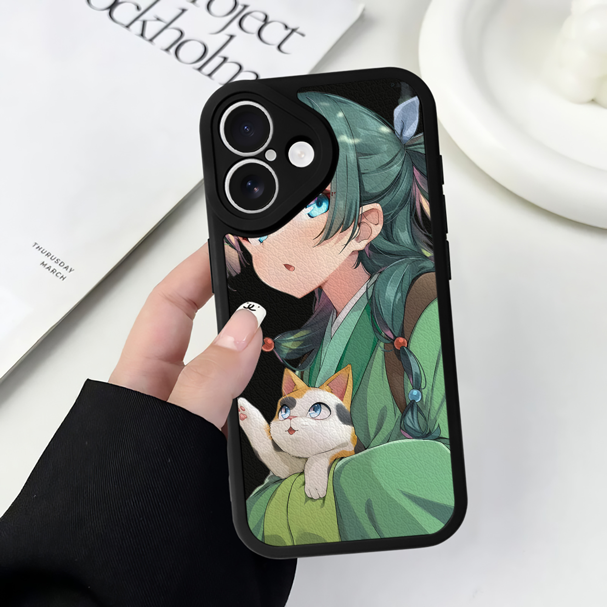 （画像用） 薬屋のひとりごと The Apothecary Diaries 【iPhone 16シリーズ対応】シリコンスマホケース（レザー調） 材質：シリコン
